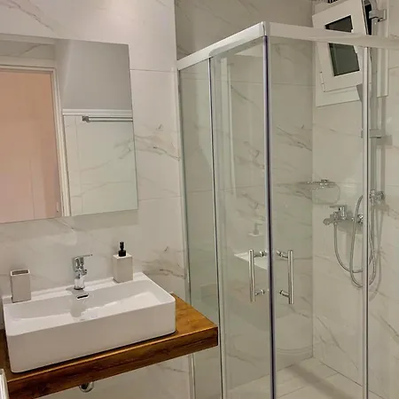 Lyria Boutique * 리지아