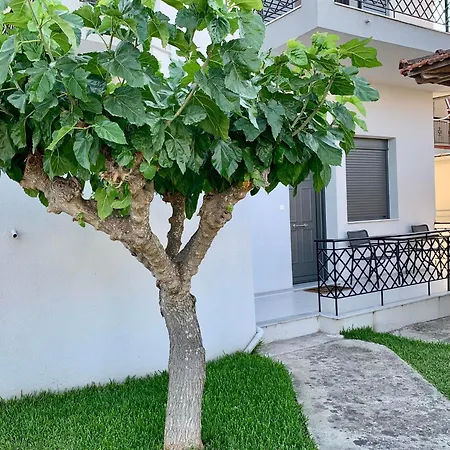 Lyria Boutique Lygia (Lefkada)