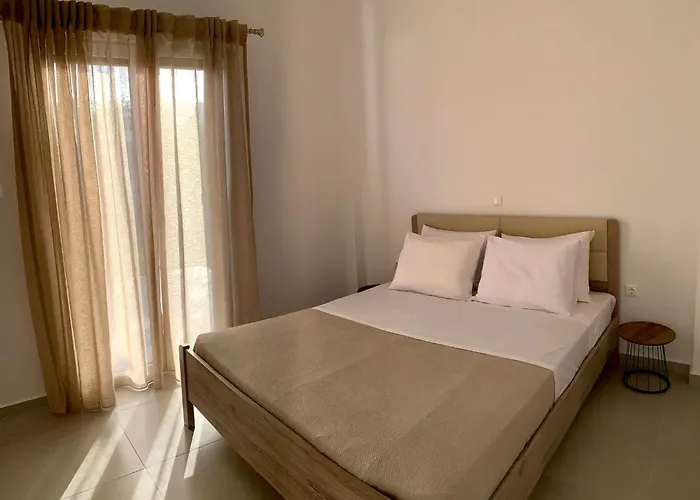 Lyria Boutique Lygia (Lefkada)